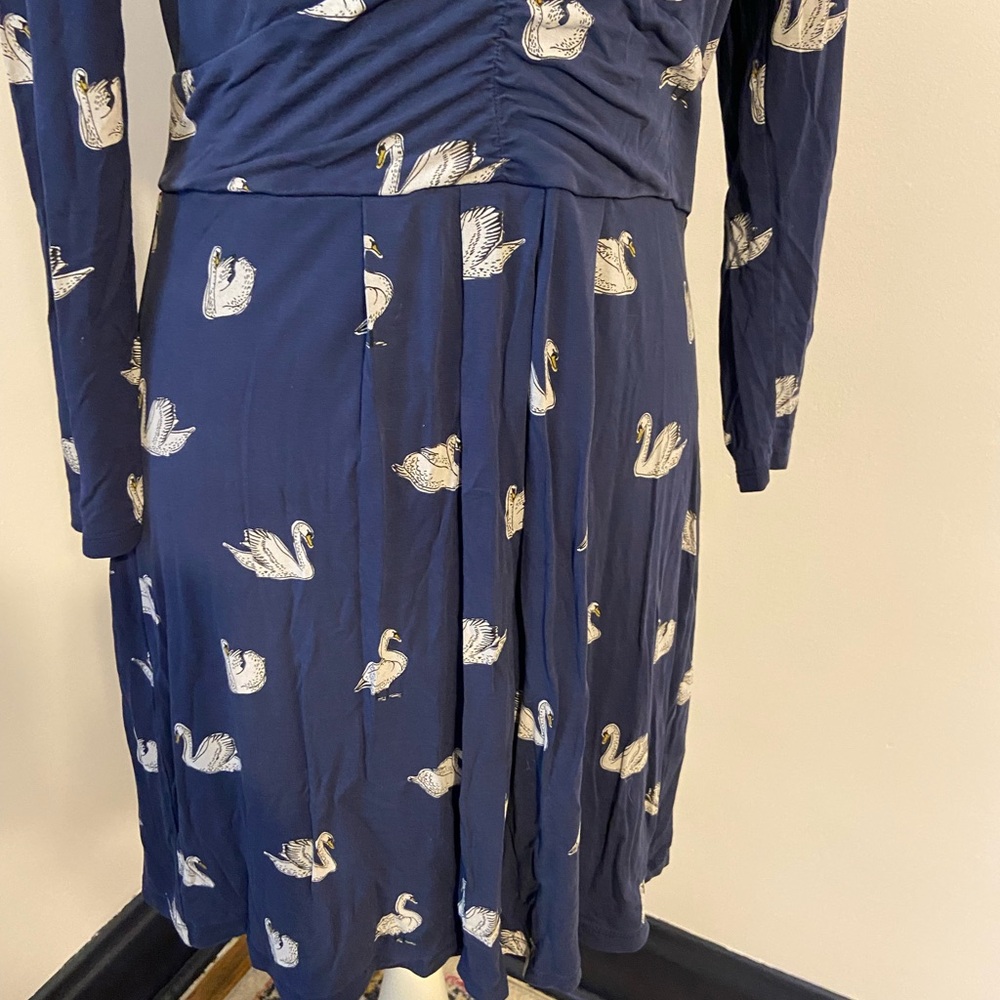 Boden Navy Swan Pattern Long Sleeve Dress - Picture 4 of 6